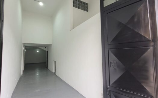 Bodega en Arriendo – Colina Campestre